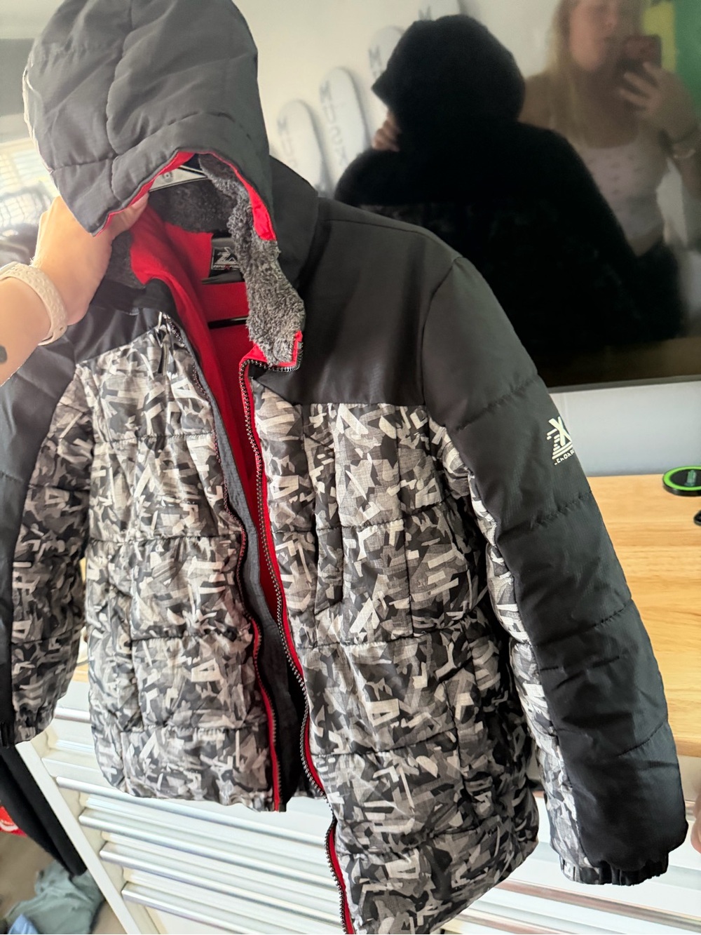 Kids Black & Gray Patterned Puffer Jacket with Red Lining